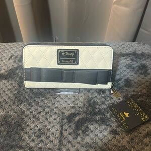 Disney Princess Loungefly wallet